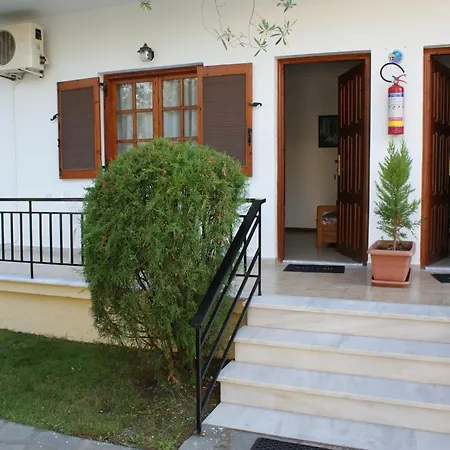 شقة Fotini Prínos